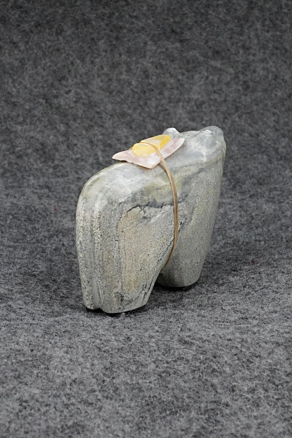 Bear Zuni Fetish Carving - Delvin Leekya