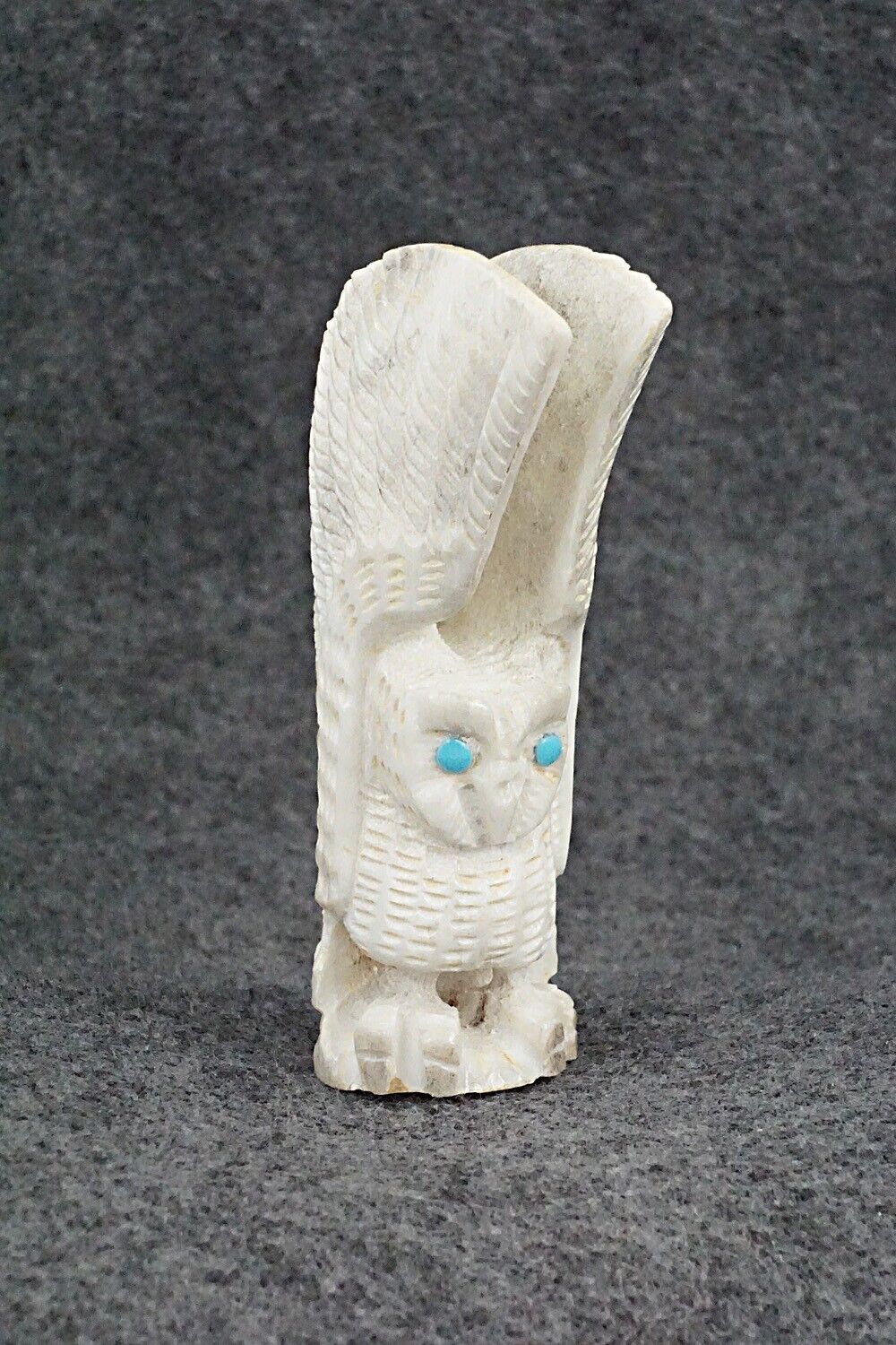 Owl Zuni Fetish Carving - Garrick Weeka