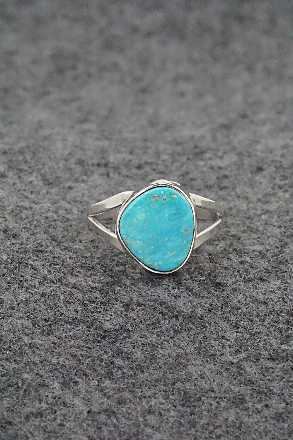 Turquoise & Sterling Silver Ring - Theresa Smith - Size 7