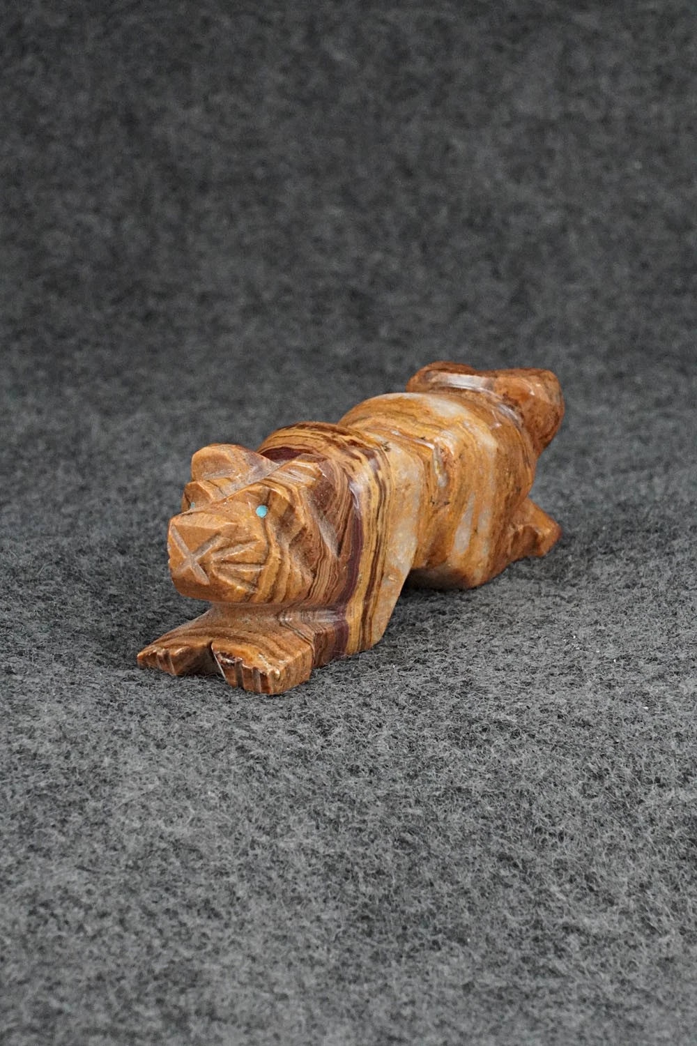 Mountain Lion Zuni Fetish Carving - Tony Mackel