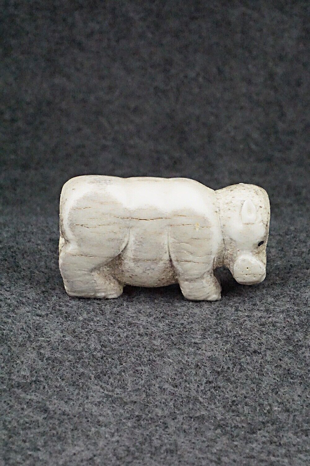 Hippo Zuni Fetish Carving - Maxx Laate