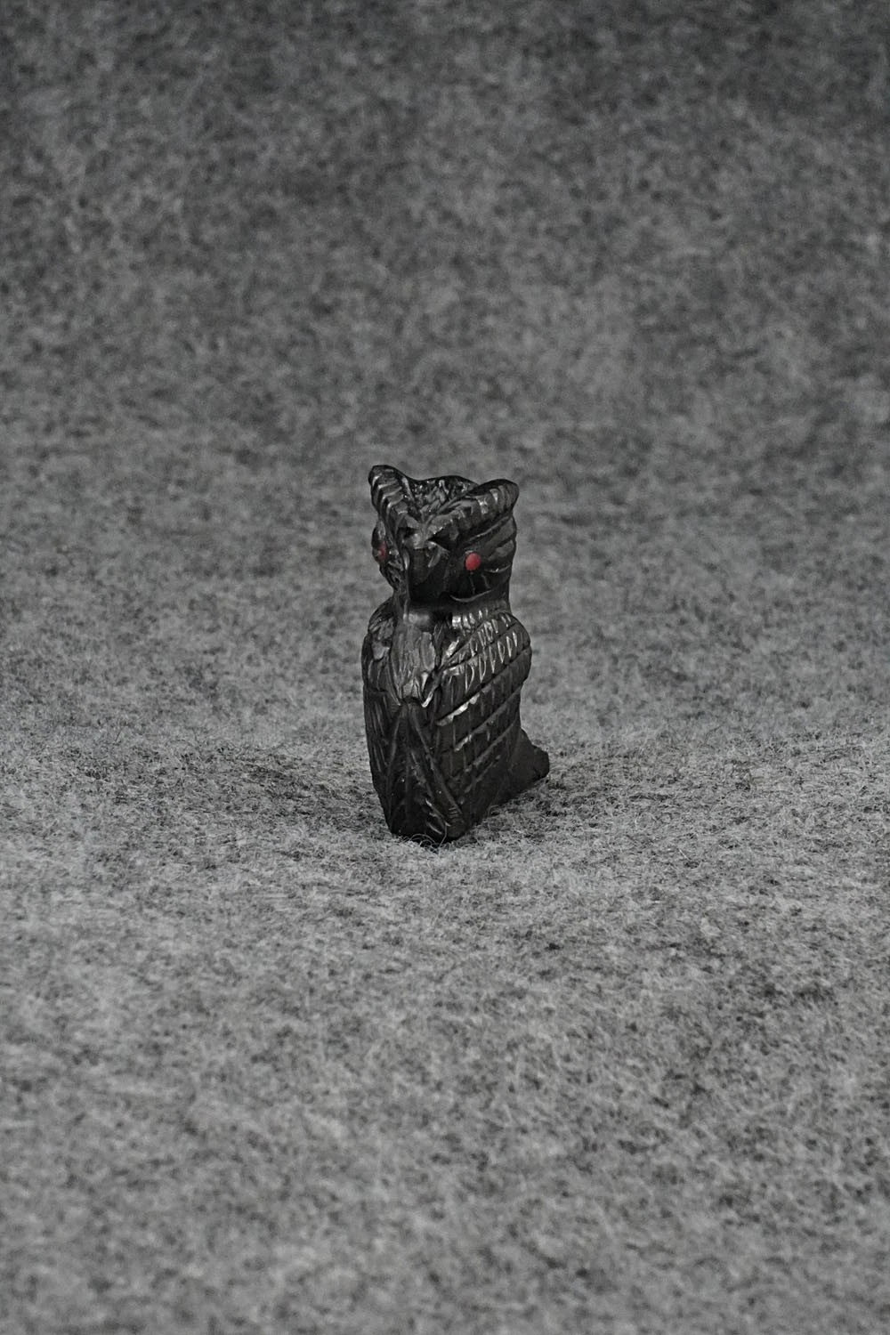 Owl Zuni Fetish Carving - Chris Peina