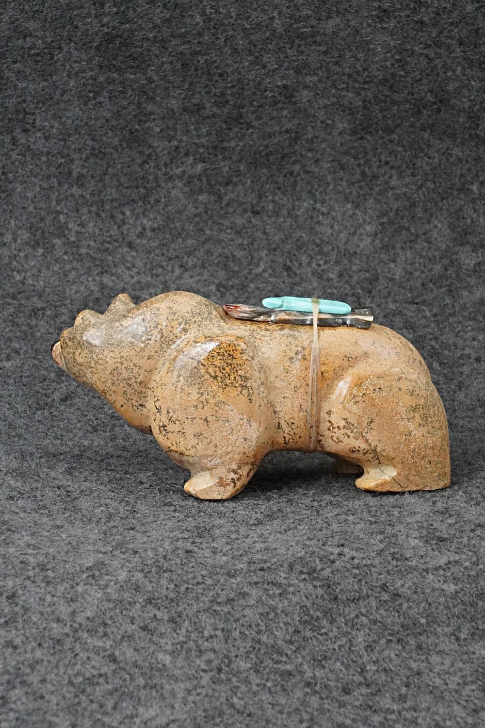 Bear Zuni Fetish Carving - Freddie Leekya