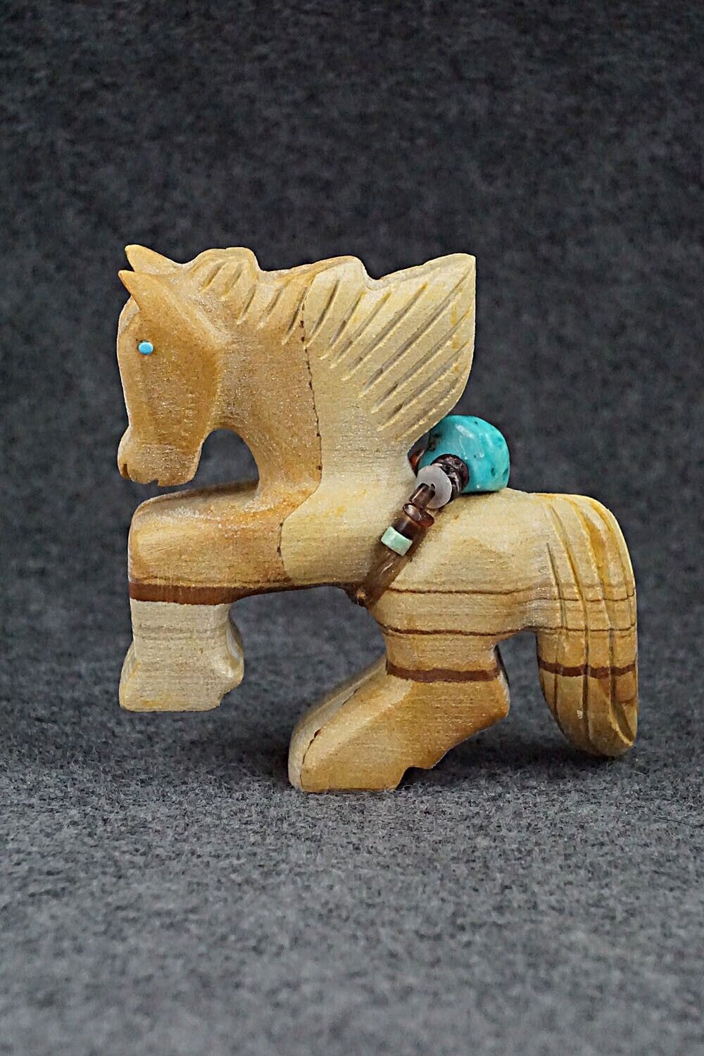 Horse Zuni Fetish Carving - Douglas Martza