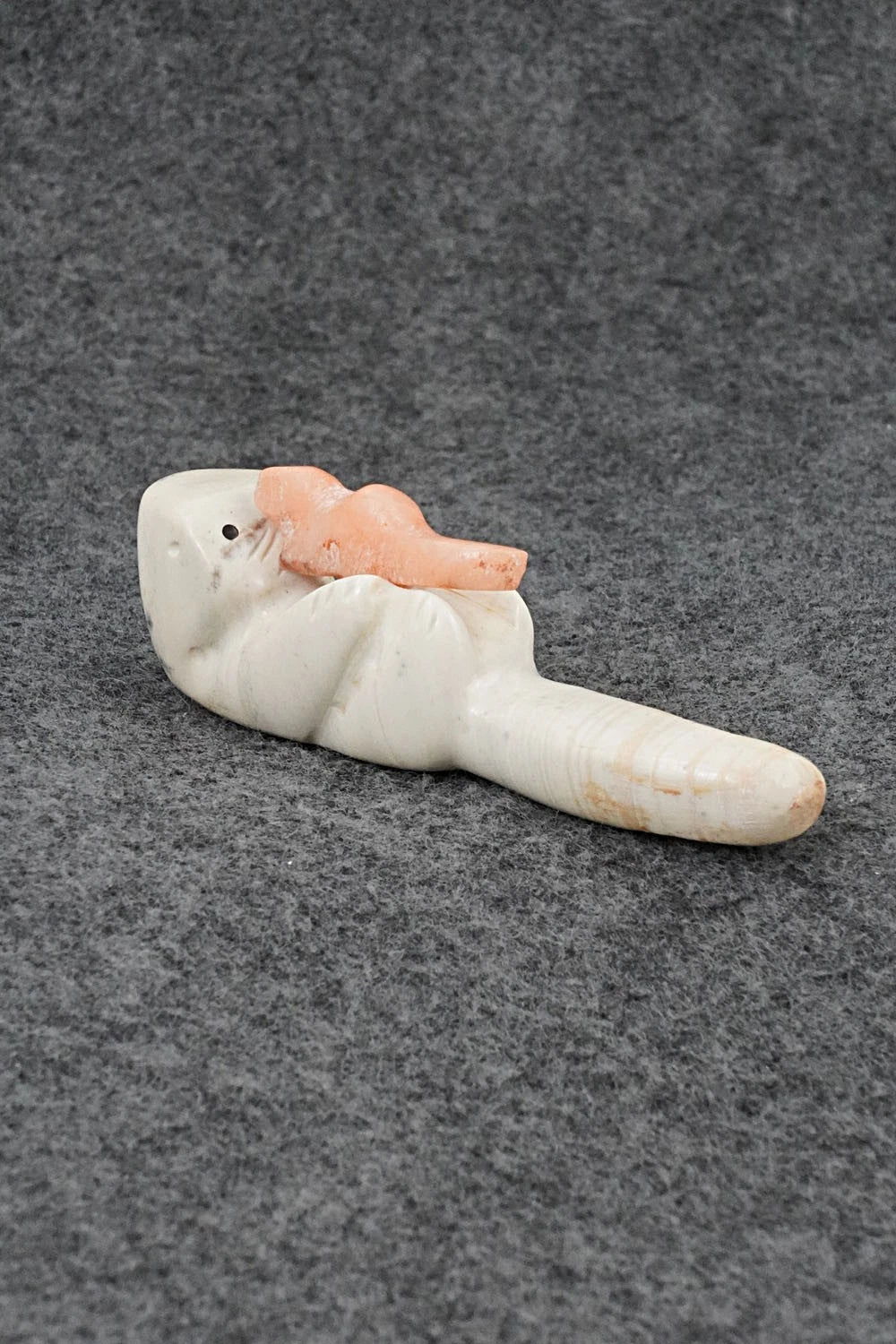 Otter Zuni Fetish Carving - Justin Red Elk
