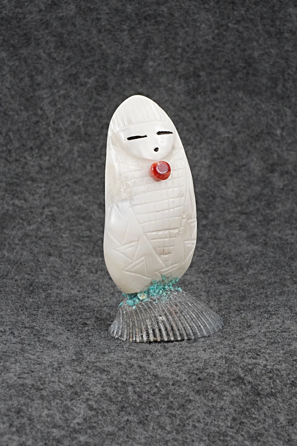 Corn Maiden Zuni Fetish Carving - Carlton Camasona