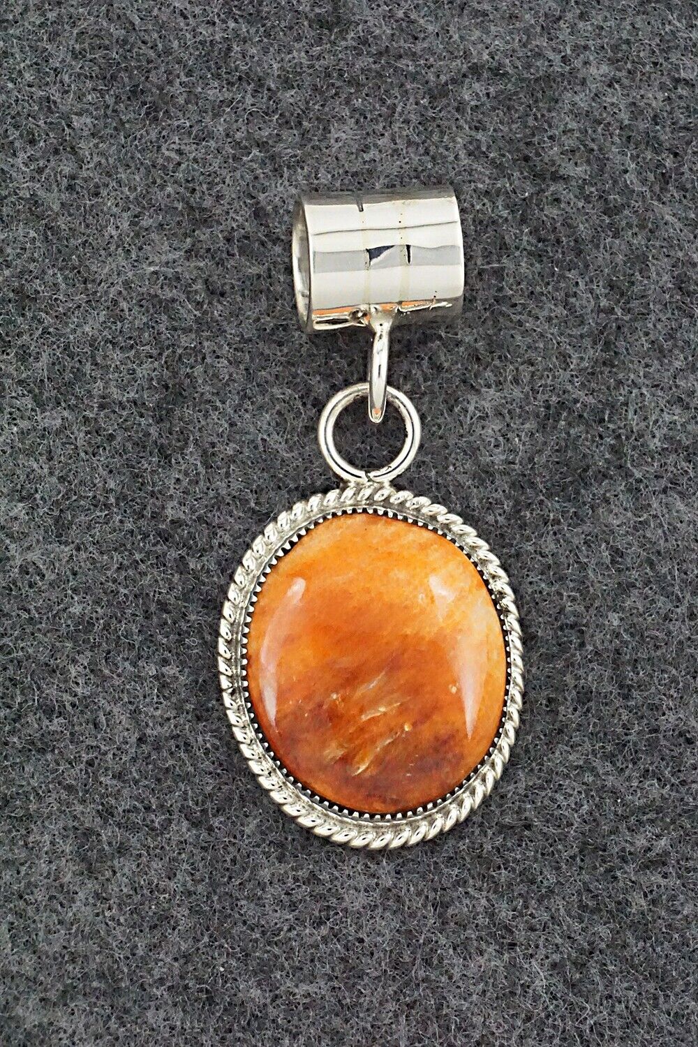 Spiny Oyster & Sterling Silver Pendant - Gregg Yazzie