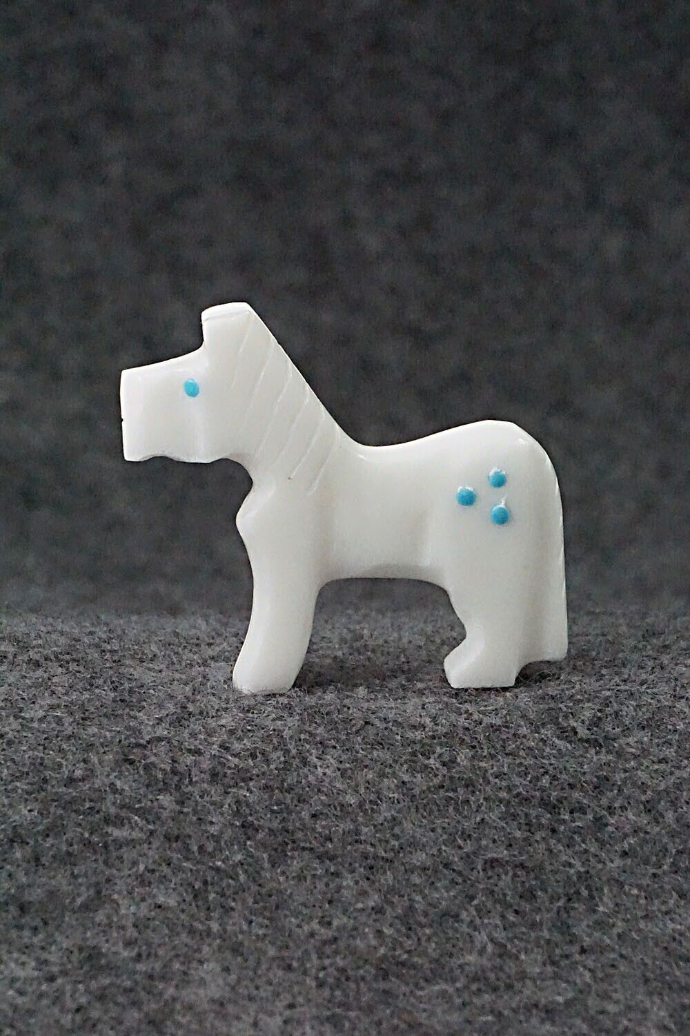Horse Zuni Fetish Carving - Todd Etsate
