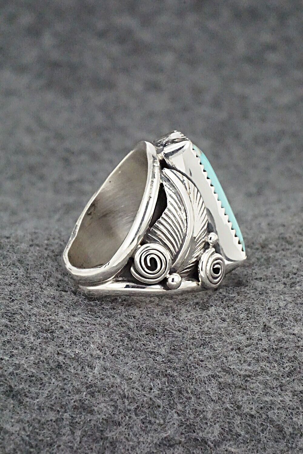 Turquoise & Sterling Silver Ring - Darrell Morgan - Size 6