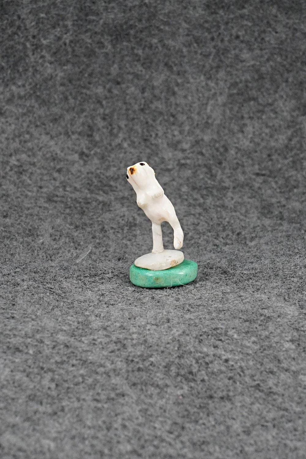 Rabbit Zuni Fetish Carving - Ruben Najera