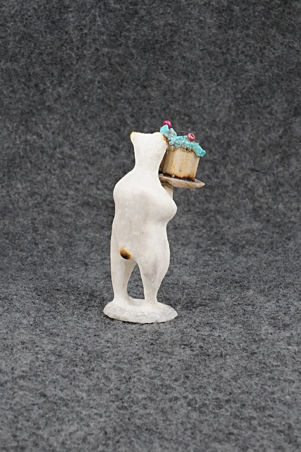 Bear Zuni Fetish Carving - Ruben Najera