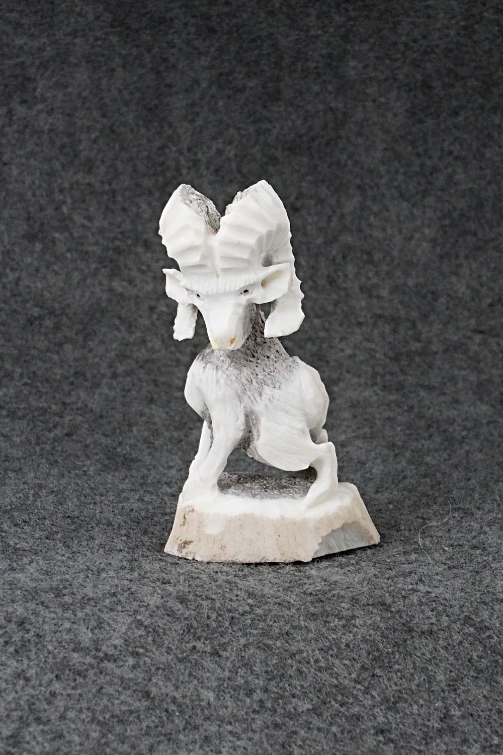 Ram Zuni Fetish Carving - Lewis Malie