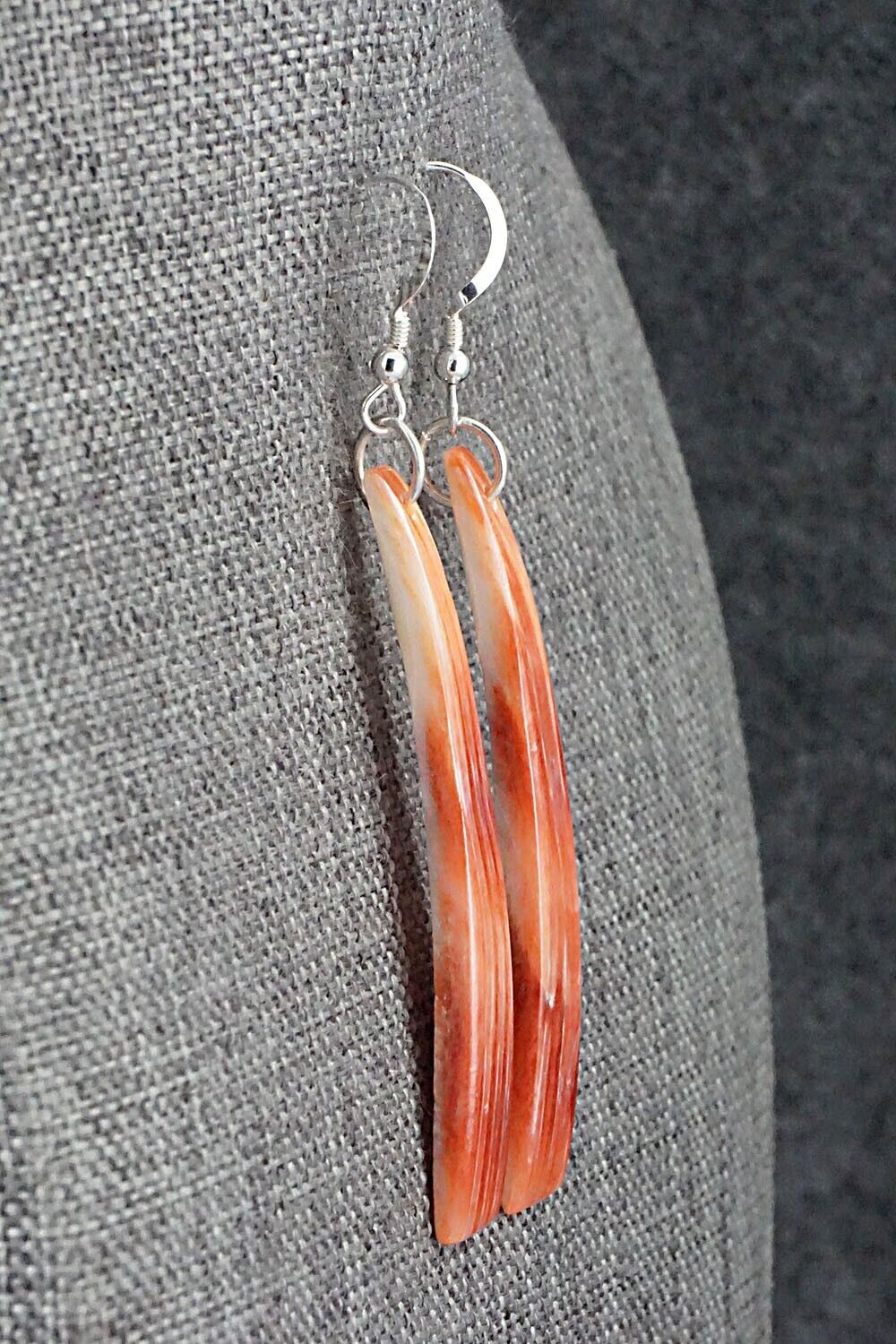 Spiny Oyster & Sterling Silver Earrings - Jesus Espino