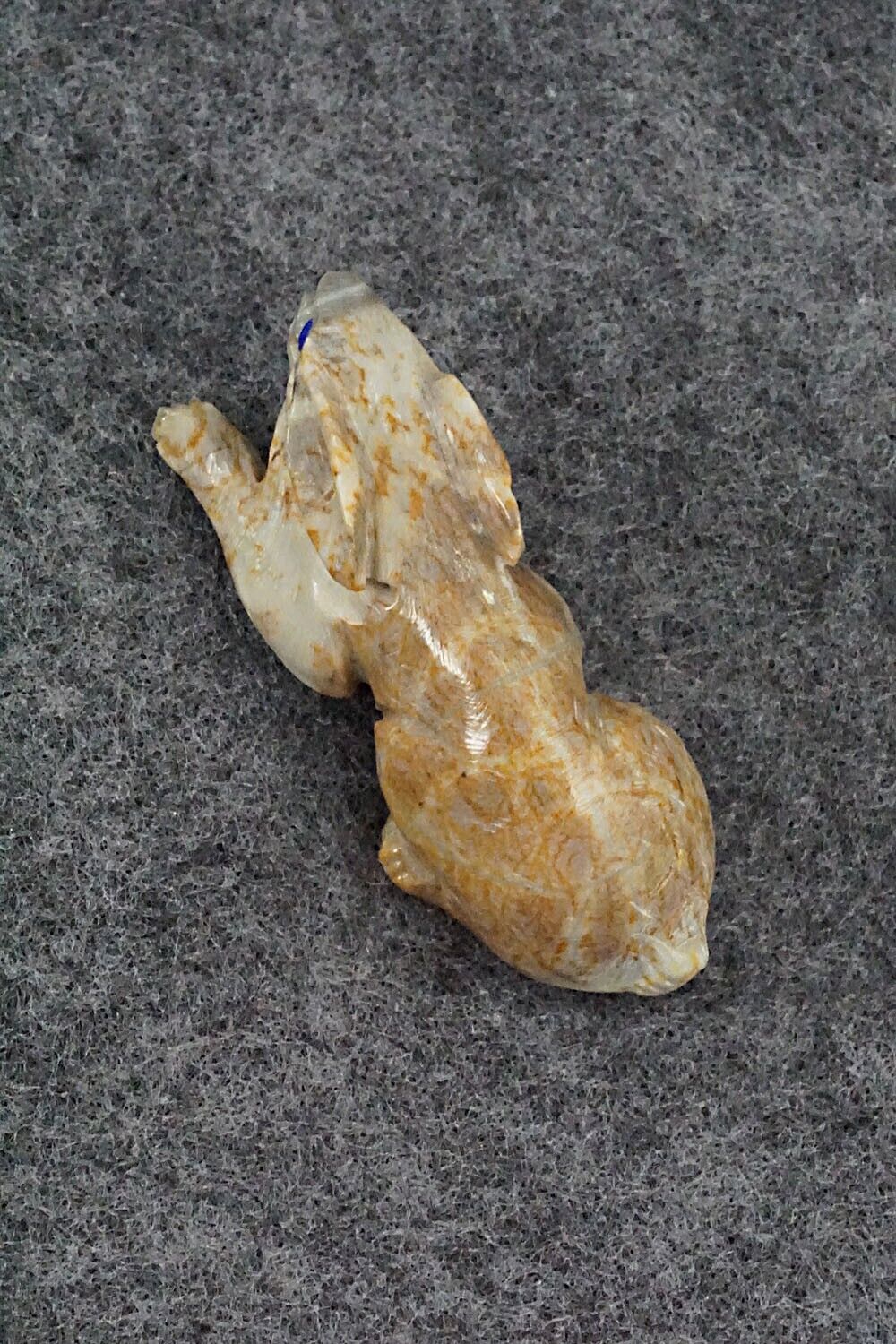 Rabbit Zuni Fetish Carving - Lance Cheama