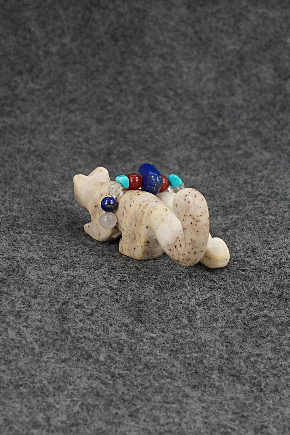 Mountain Lions Zuni Fetish Carving - Cheryl Beyuka