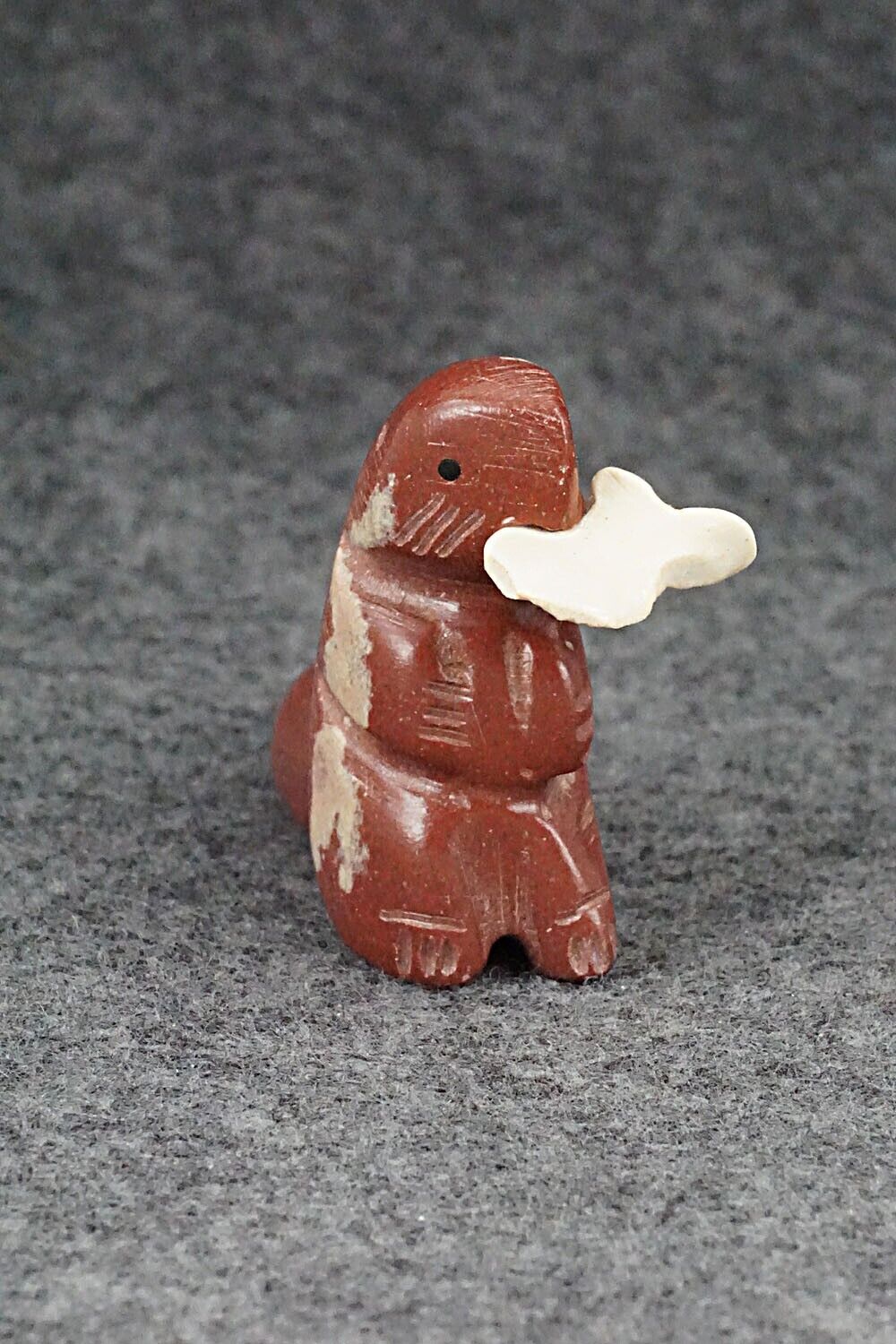 Otter with Fish Zuni Fetish Carving - Justin Red Elk
