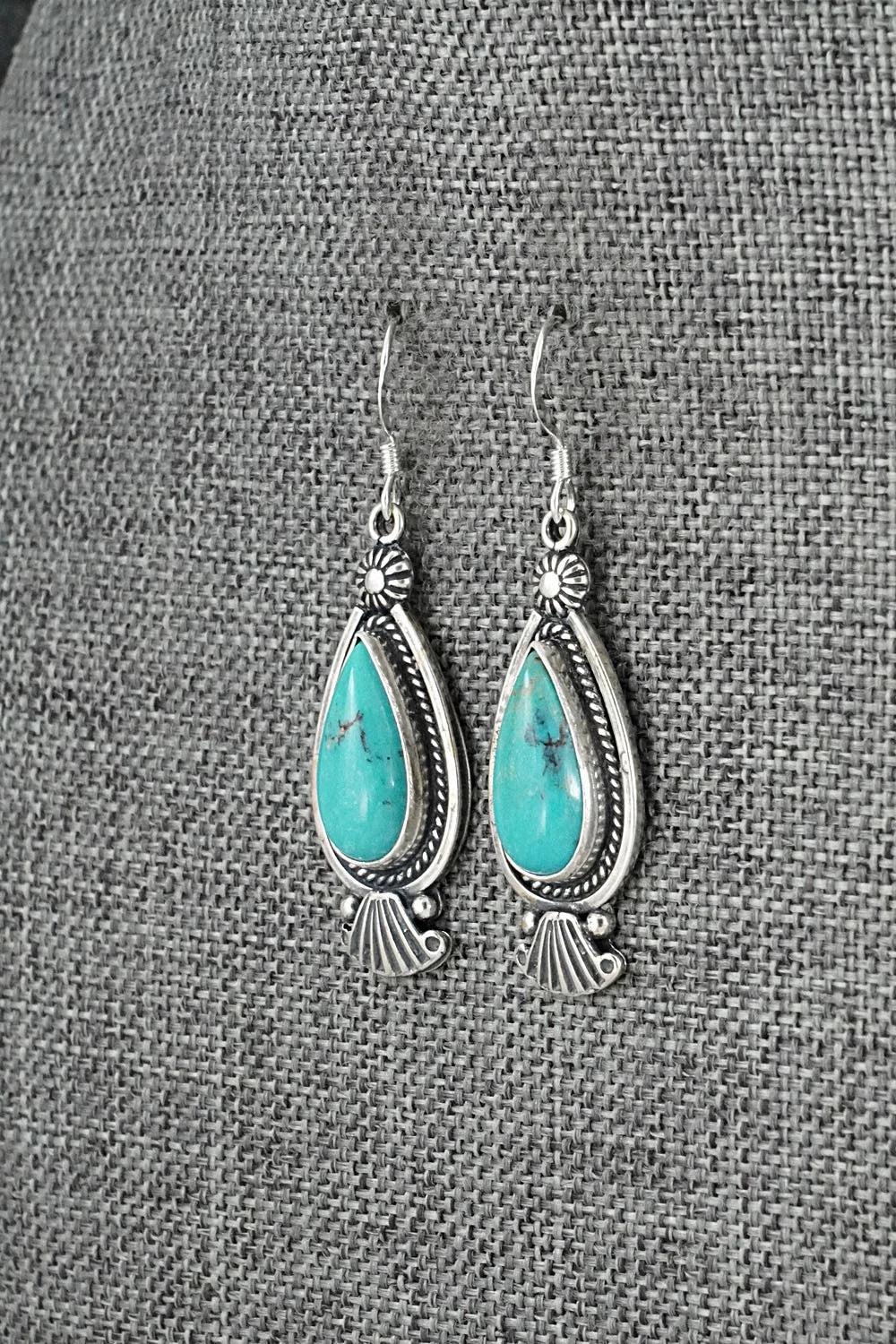Turquoise & Sterling Silver Earrings - Verley Betone