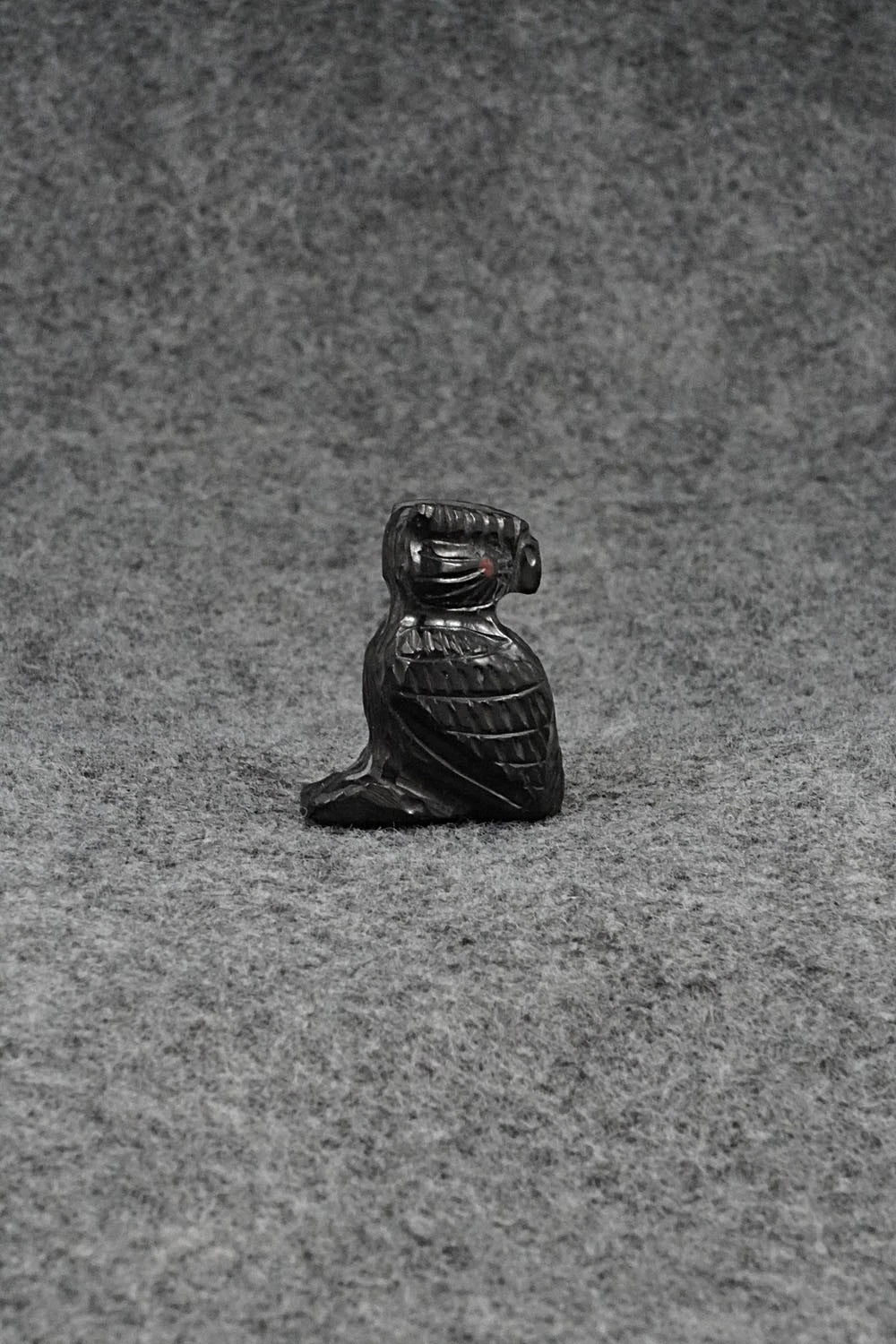 Owl Zuni Fetish Carving - Chris Peina