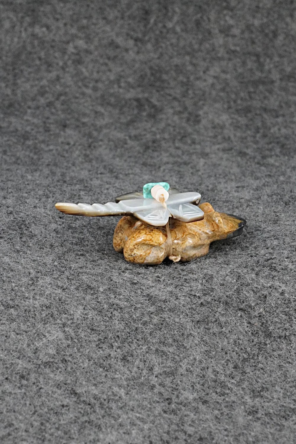 Frog Zuni Fetish Carving - Daisy Rose Leonard