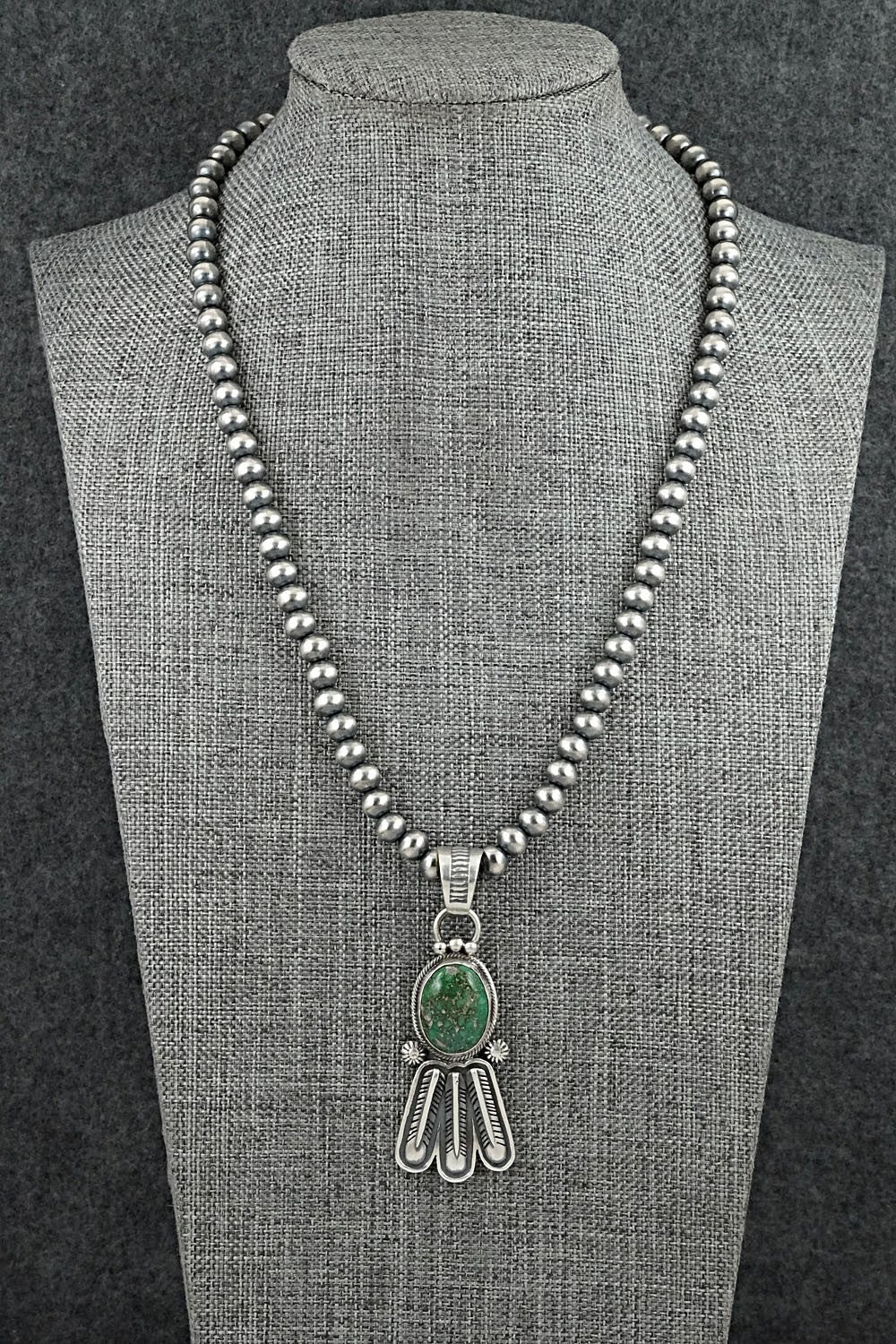 Turquoise & Sterling Silver Necklace - Verley Betone
