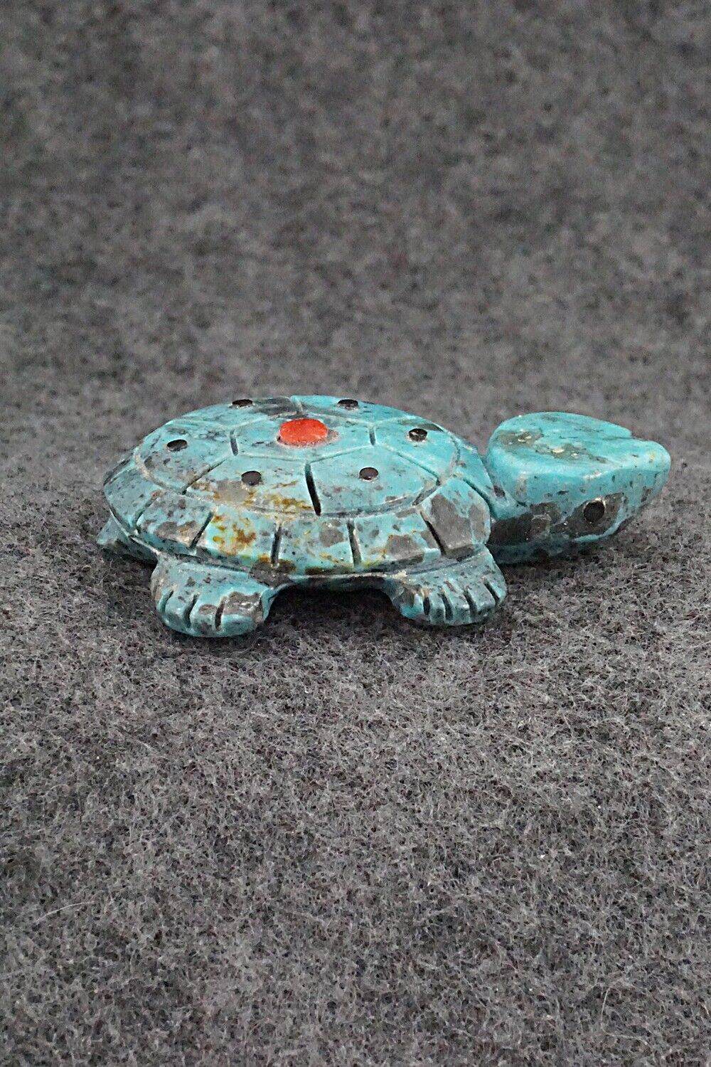 Turtle Zuni Fetish Carving - Reynold Lunasee