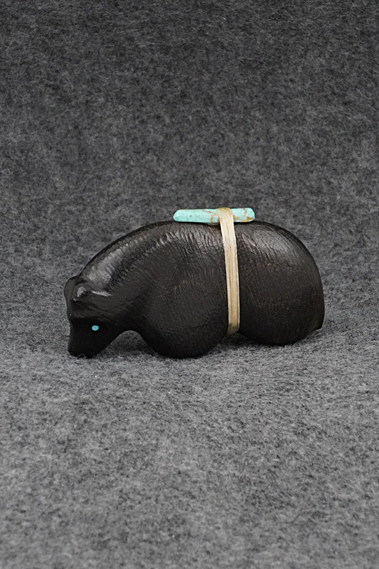 Bear Zuni Fetish Carving - Herbert Halate