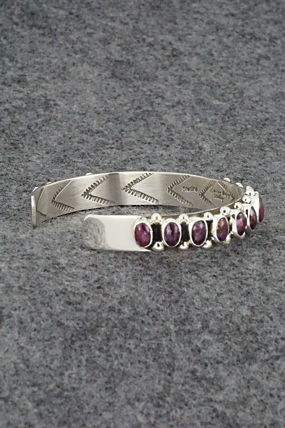 Spiny Oyster & Sterling Silver Bracelet - Darlene Begay