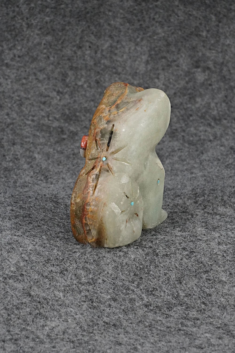 Bear Zuni Fetish Carving - Robert Celicion