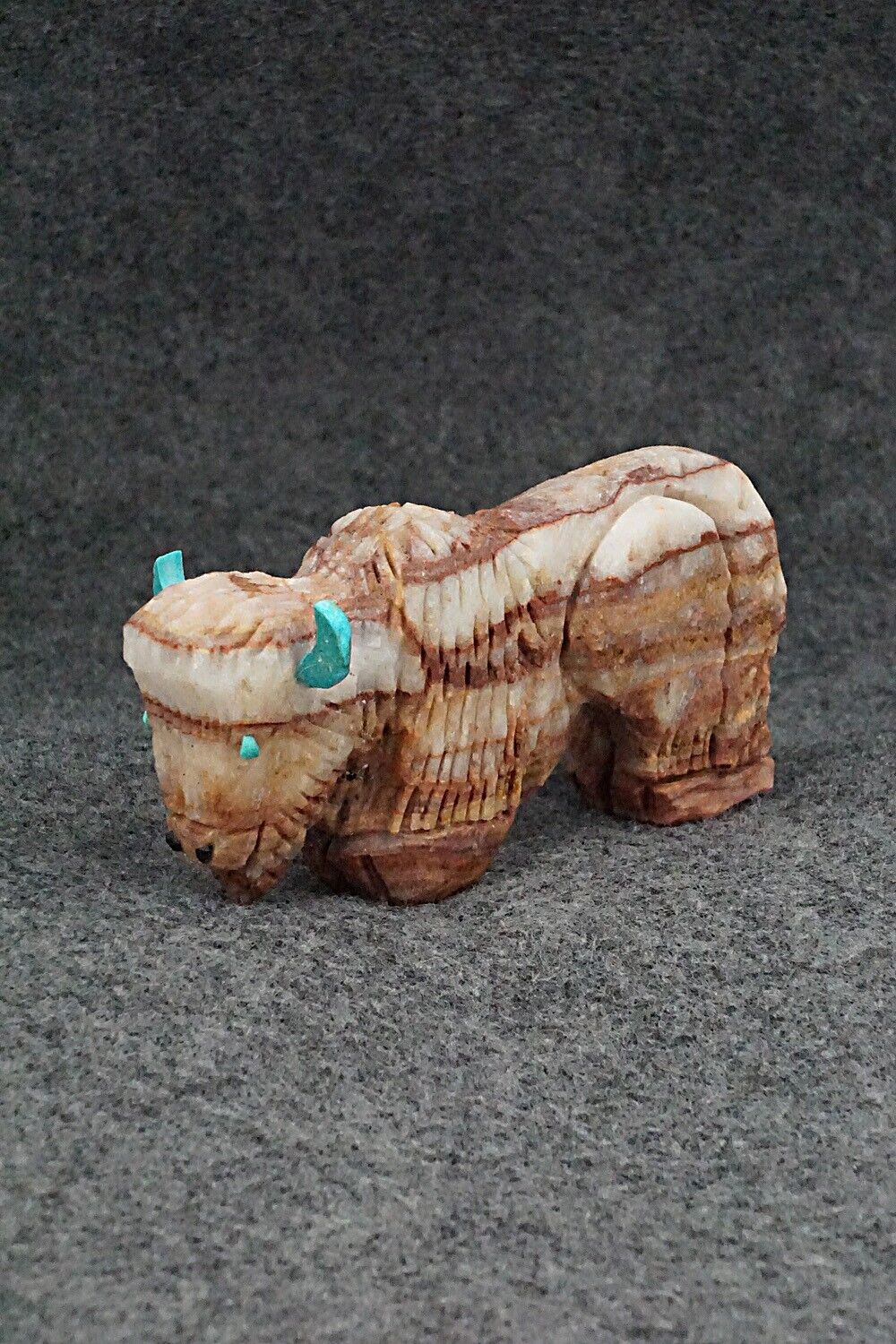 Buffalo Zuni Fetish Carving - Jon Quam