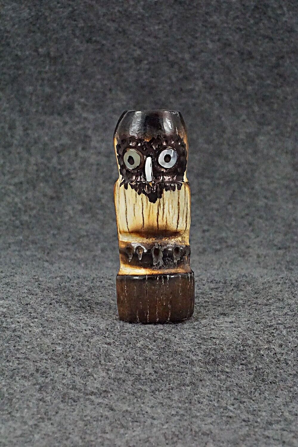 Owl Zuni Fetish Carving - Craig Haloo