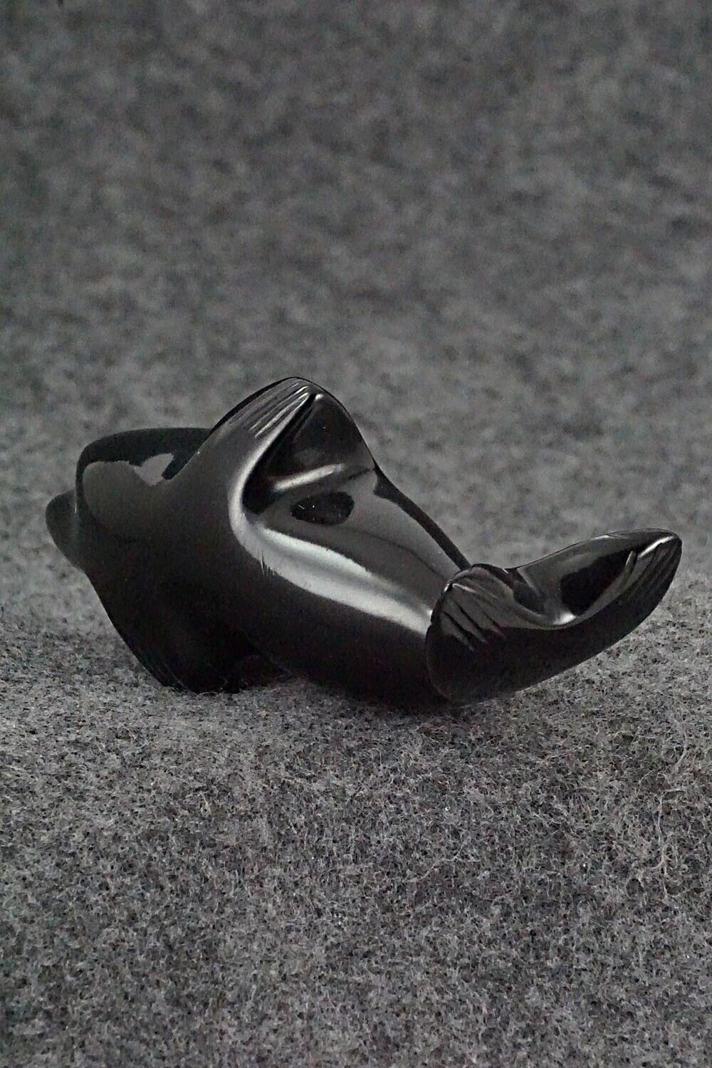 Dolphin Zuni Fetish Carving - Herbert Halate