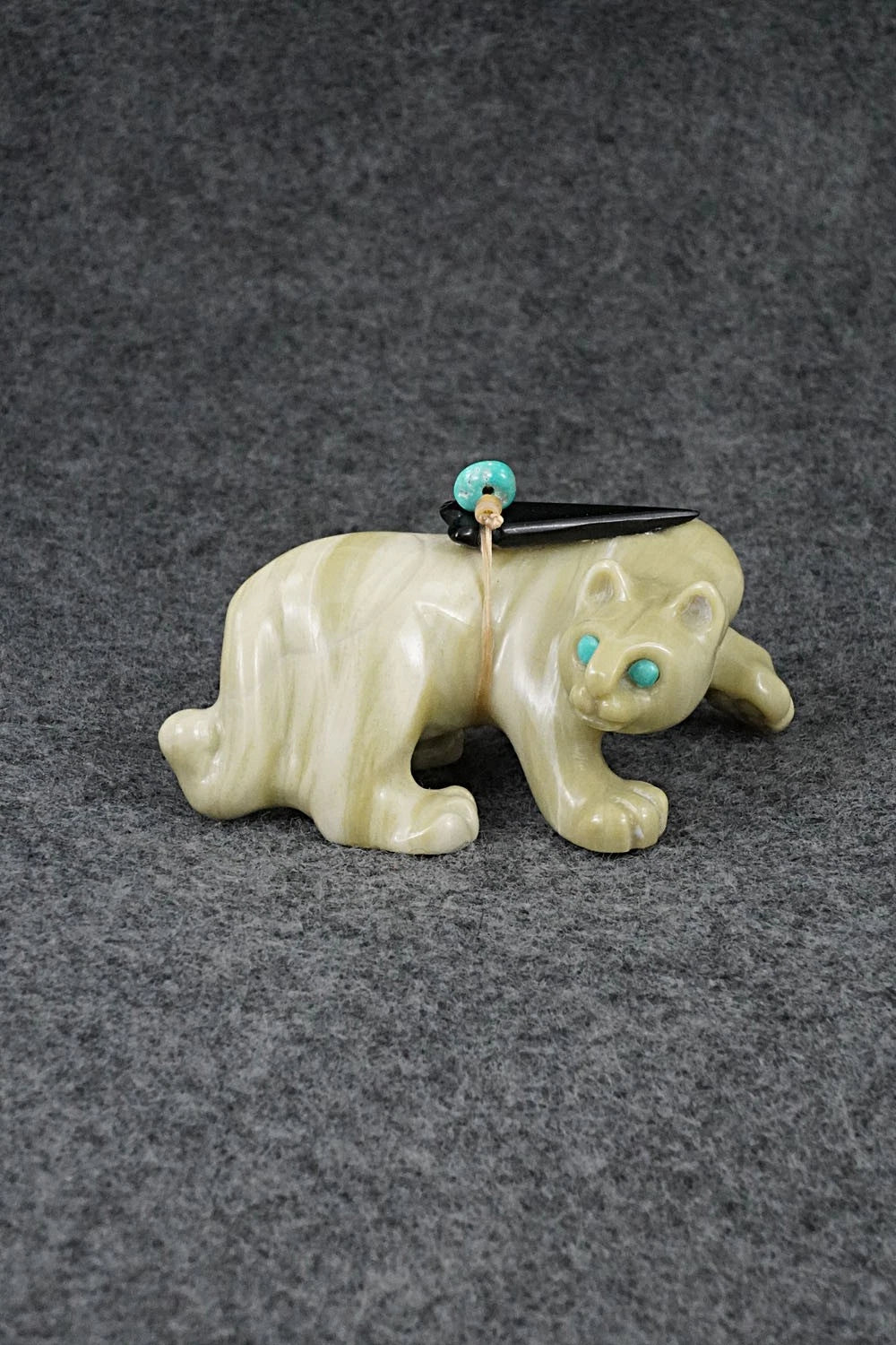 Mountain Lion Zuni Fetish Carving - Albert Eustace