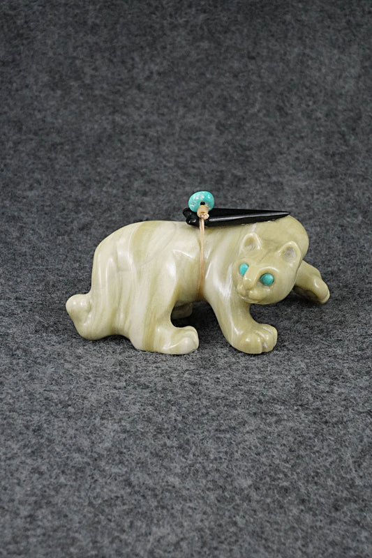 Mountain Lion Zuni Fetish Carving - Albert Eustace
