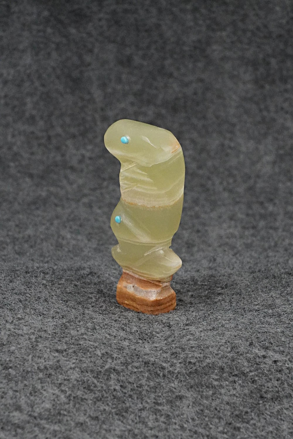 Dinosaur Zuni Fetish Carving - Alexander Chavez