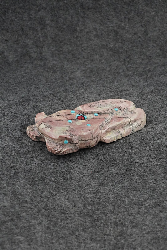 Frog Zuni Fetish Carving - Dannette Laate