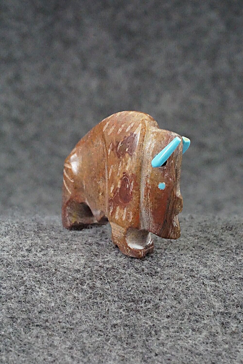 Buffalo Zuni Fetish Carving - Todd Etsate