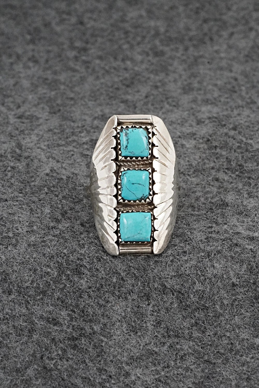 Turquoise & Sterling Silver Vintage Ring - Size 11