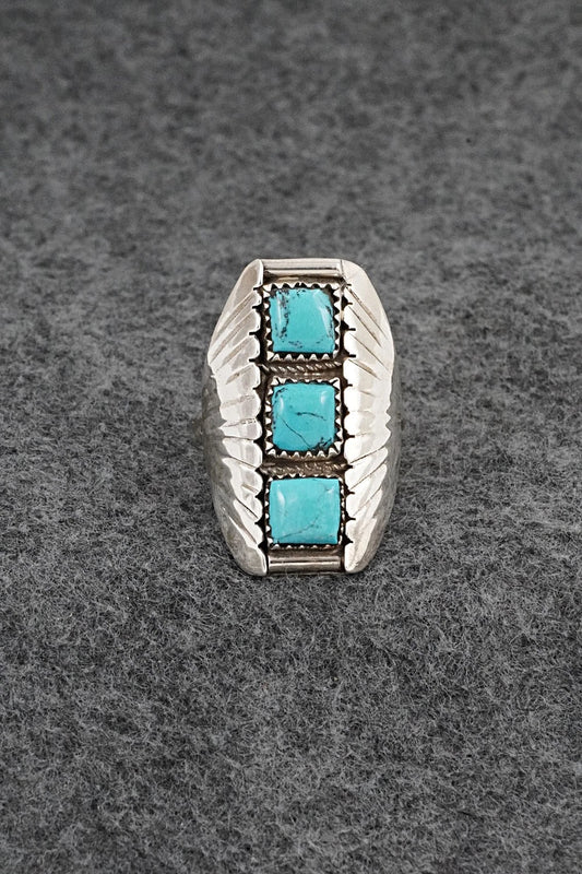 Turquoise & Sterling Silver Vintage Ring - Size 11
