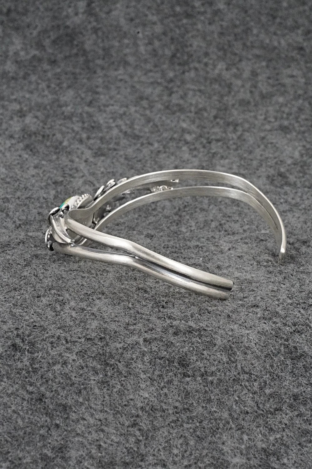 Turquoise & Sterling Silver Bracelet - Jemson Henio