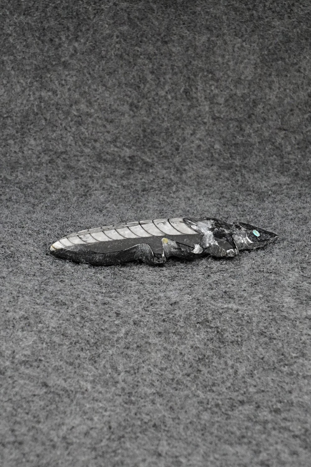 Skunk Zuni Fetish Carving - Calvert Bowannie