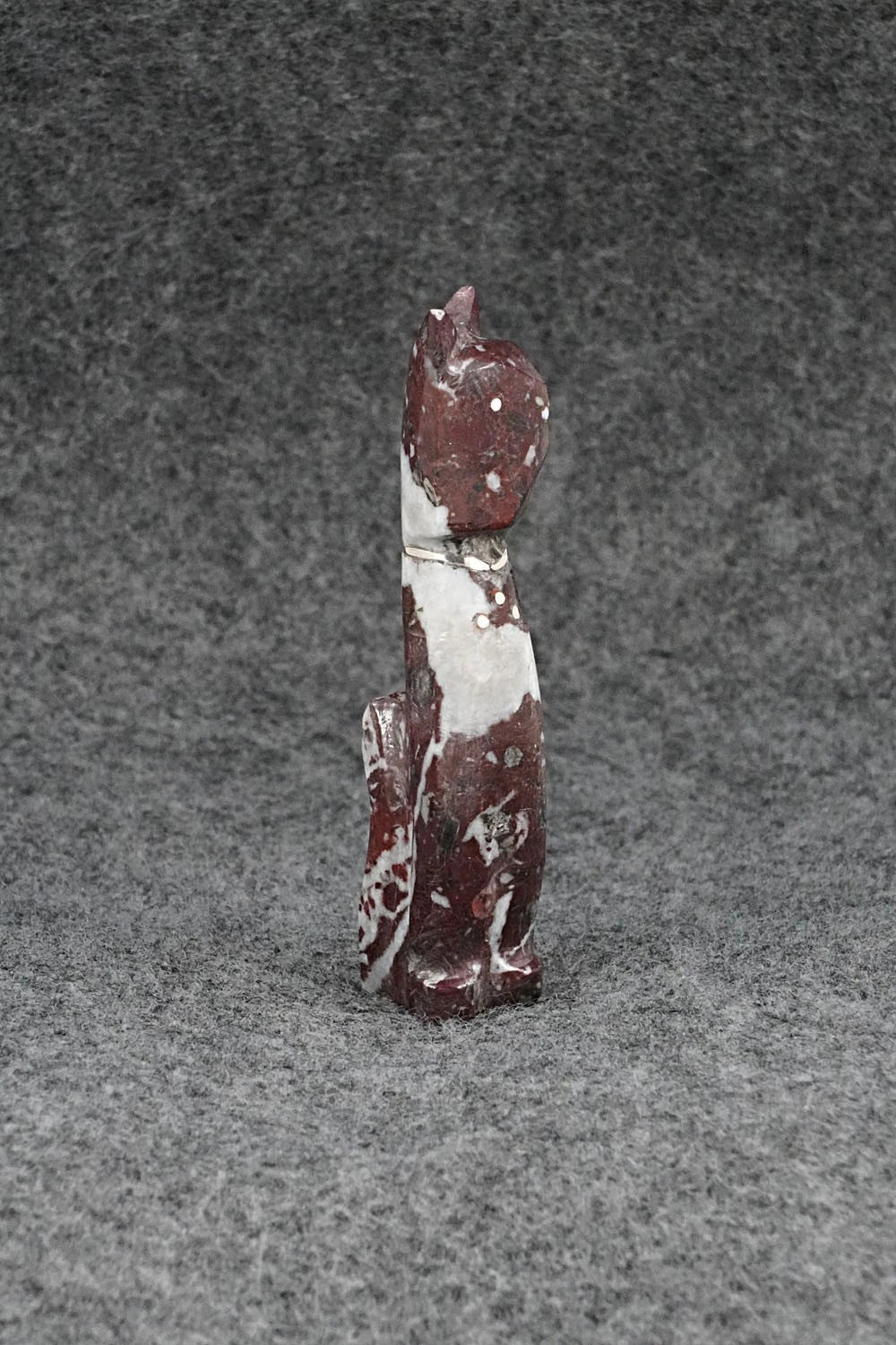 Cat Zuni Fetish Carving - Kenny Chavez