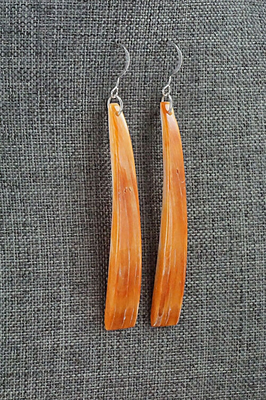 Spiny Oyster & Sterling Silver Earrings - Jesus Espino
