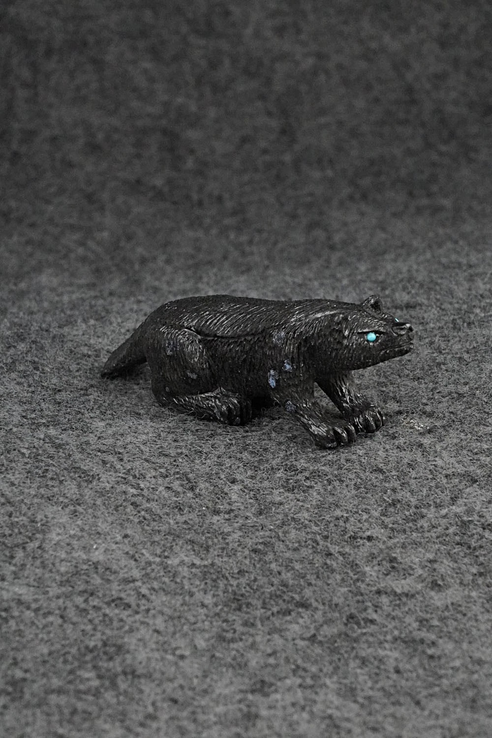 Badger Zuni Fetish Carving - Florentino Martinez