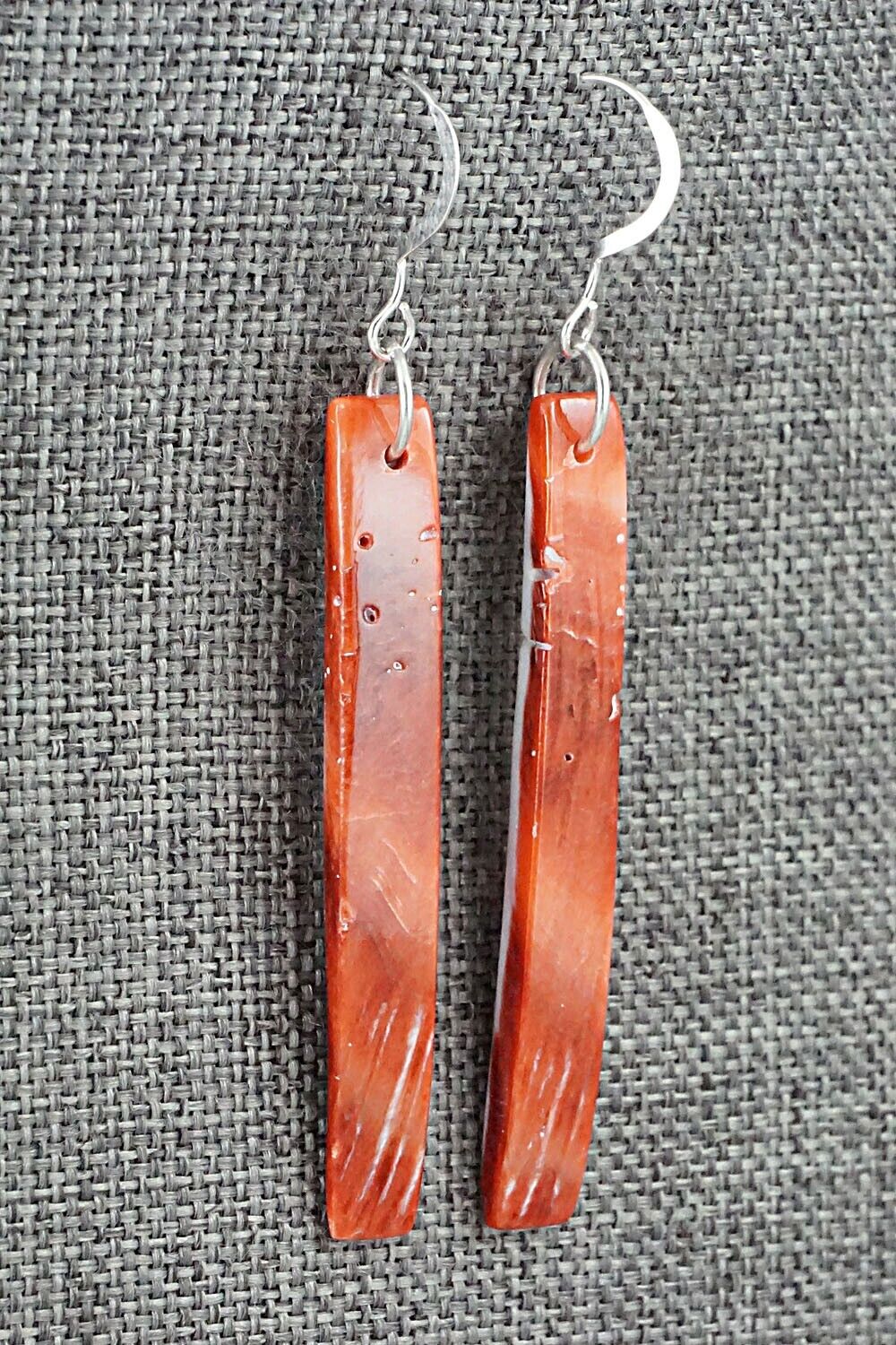Spiny Oyster & Sterling Silver Earrings - Jesus Espino