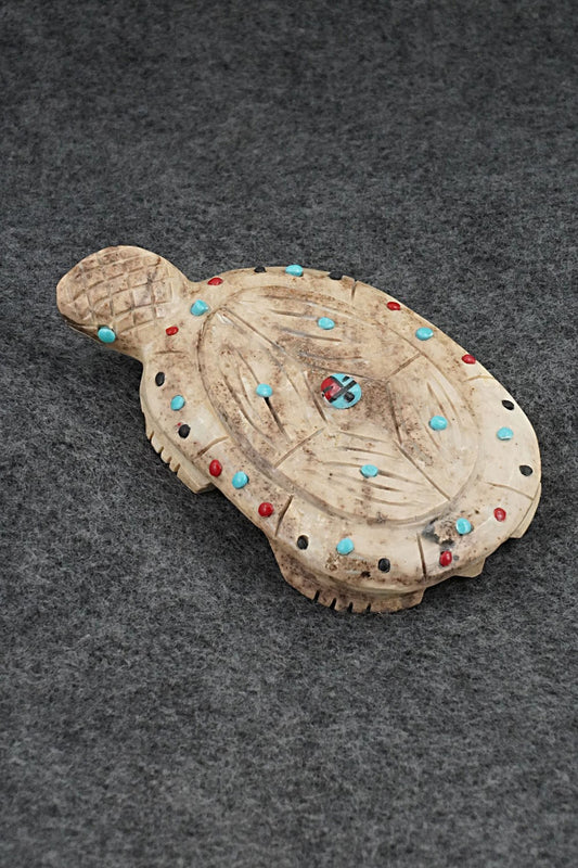 Turtle Zuni Fetish Carving - Danette Laate
