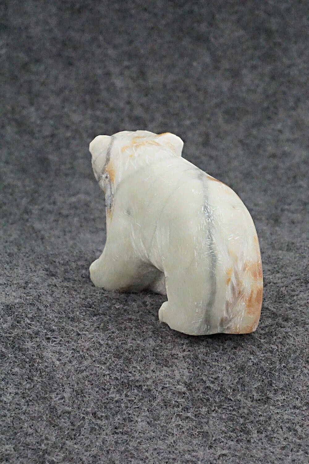 Bear Zuni Fetish Carving - Cody Nastacio
