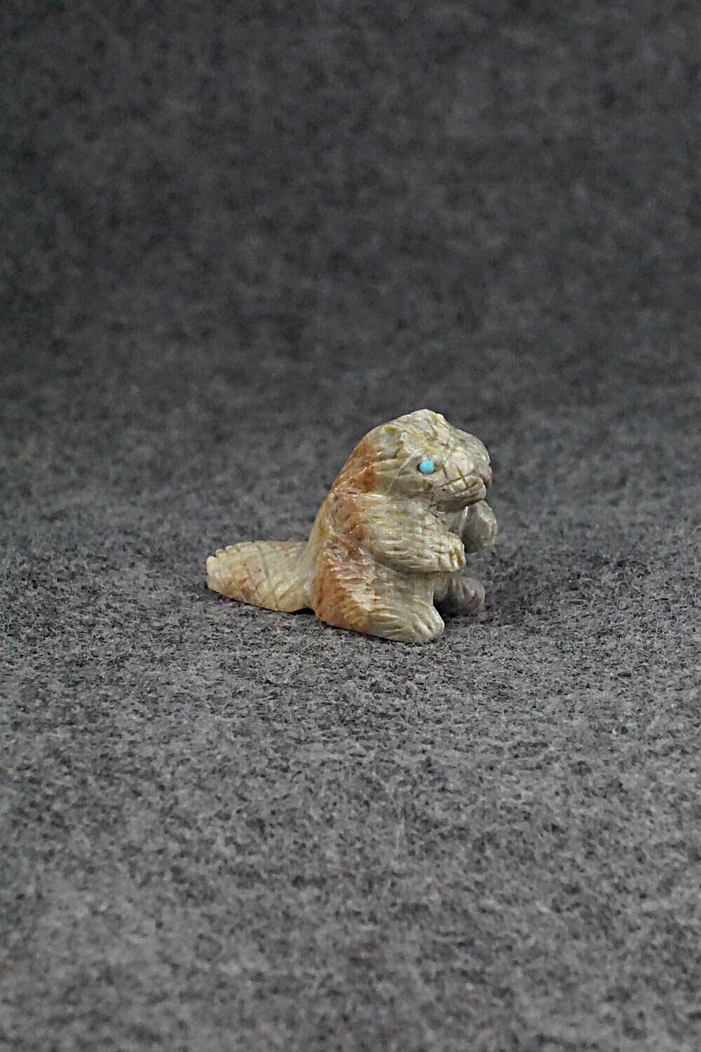Beaver Zuni Fetish Carving - Lindsey Cheama