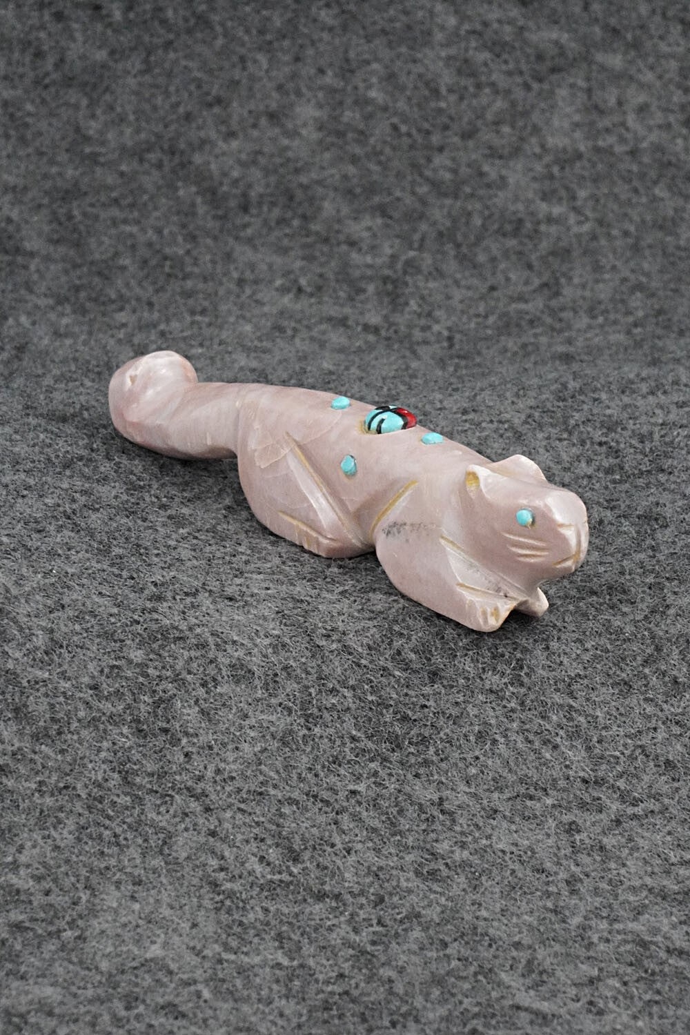 Mountain Lion Zuni Fetish Carving - Danette Laate