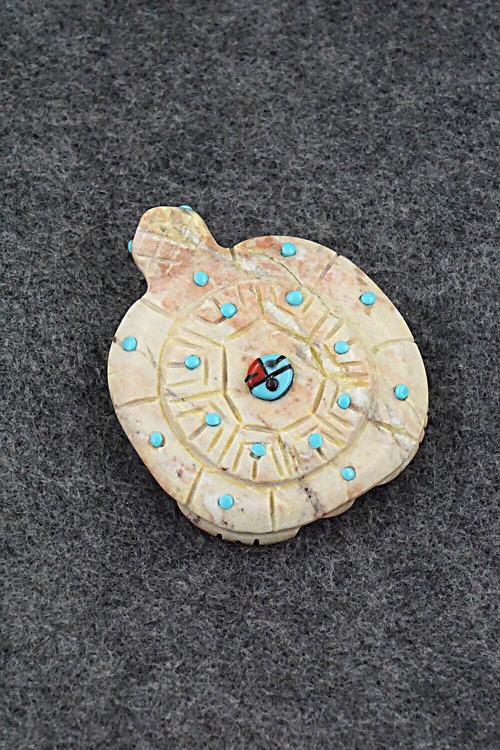 Turtle Zuni Fetish Carving - Danette Laate