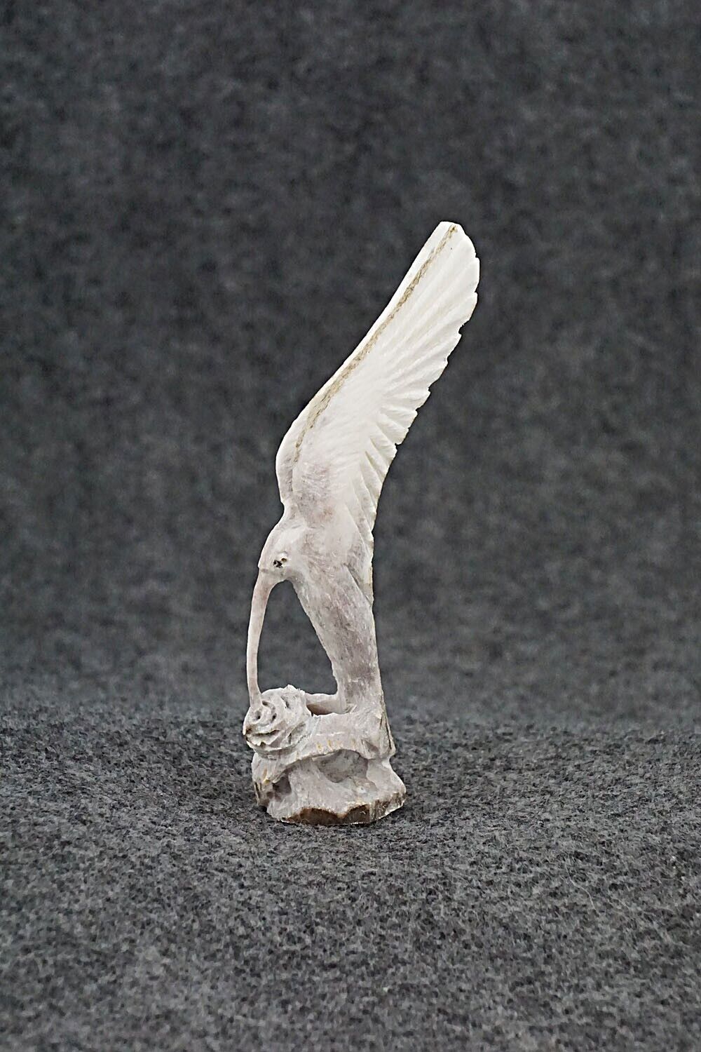 Hummingbird Zuni Fetish Carving - Lewis Malie Jr.